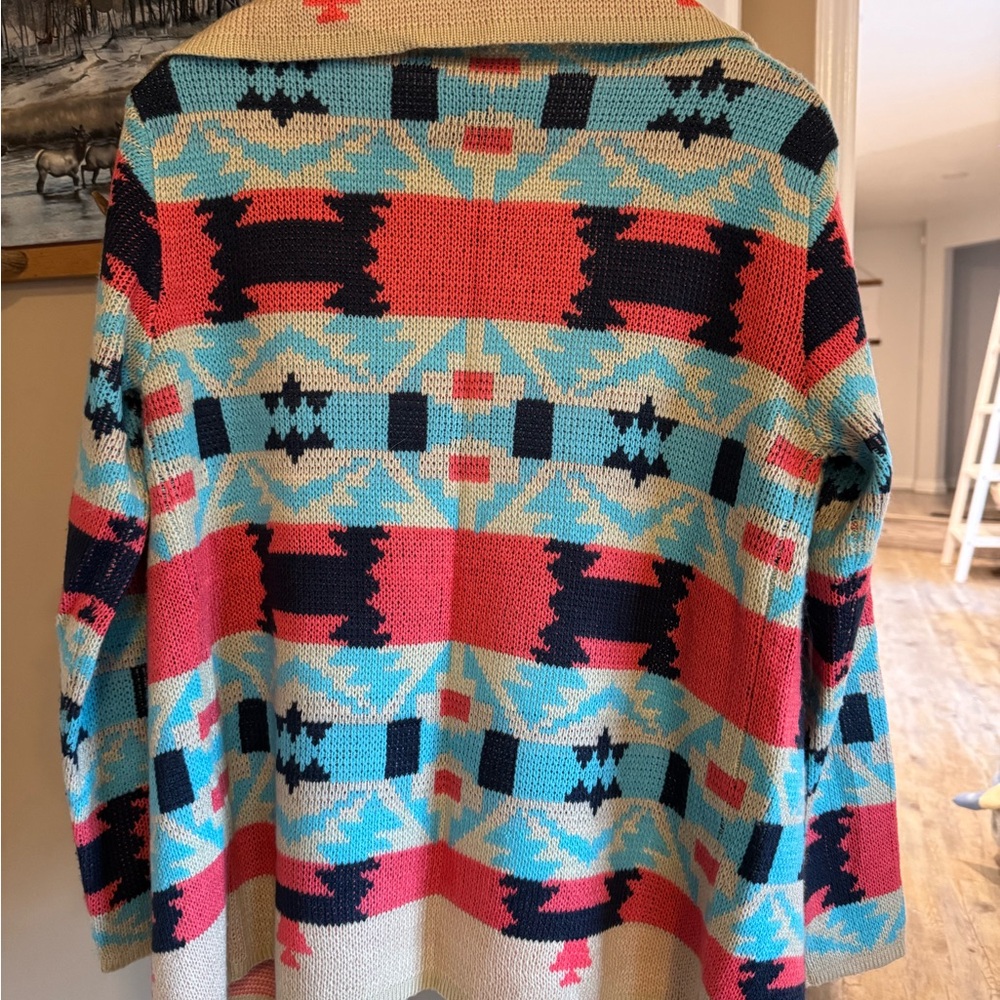Colorful Geometric Pattern Cardigan - Picture 4 of 5